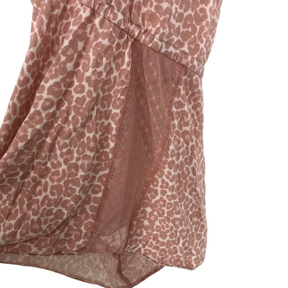 $5/$25 Victoria’s Secret One piece Pink Animal Print Sleeper Size XS - Picture 5 of 6